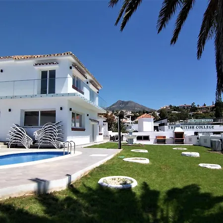 Luxury 7 Bedroom Heated Pool Hot Tub 5 Mins From The Sleeps 16 Вилла *