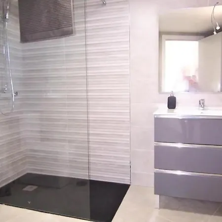 Вилла Luxury 7 Bedroom Heated Pool Hot Tub 5 Mins From The Sleeps 16 *