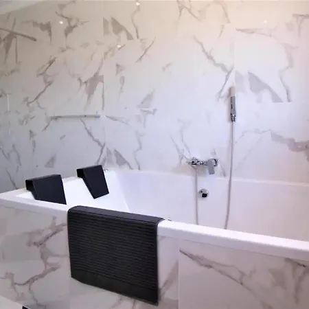 Вилла Luxury 7 Bedroom Heated Pool Hot Tub 5 Mins From The Sleeps 16
